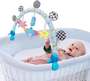 Gioco per lettino neonato con archi e pupazzi colorati, ideale per intrattenere il bambino durante il cambio sul fasciatoio